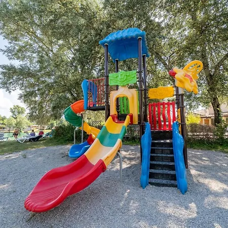 Camping Le Lac Bleu Châtillon-en-Diois
