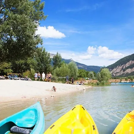 Camping Le Lac Bleu Kamp alanı