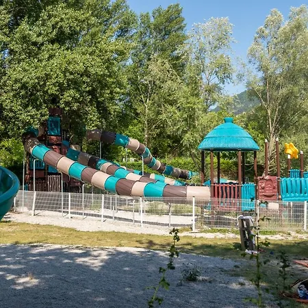 Camping Le Lac Bleu Kamp alanı Châtillon-en-Diois