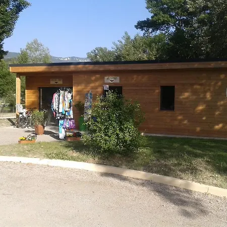 Camping Le Lac Bleu Châtillon-en-Diois