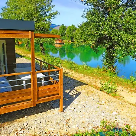 Camping Le Lac Bleu Châtillon-en-Diois