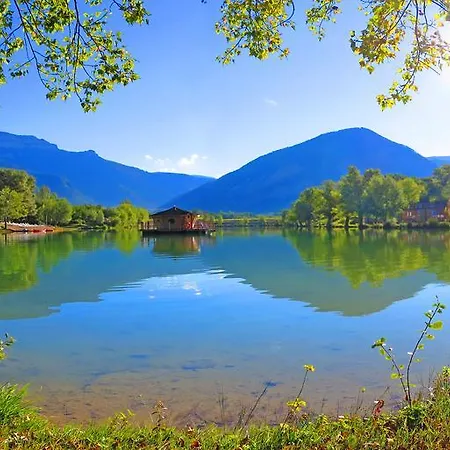 Camping Le Lac Bleu