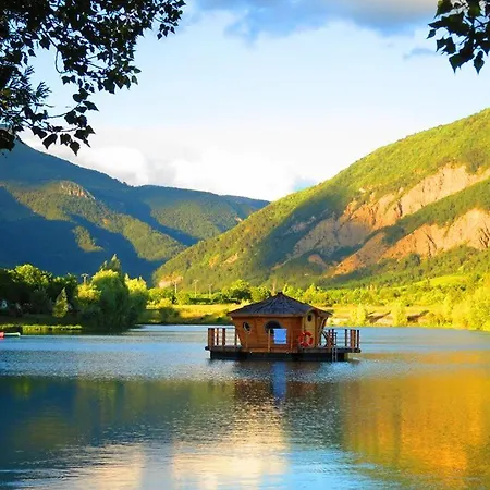 Camping Le Lac Bleu Châtillon-en-Diois
