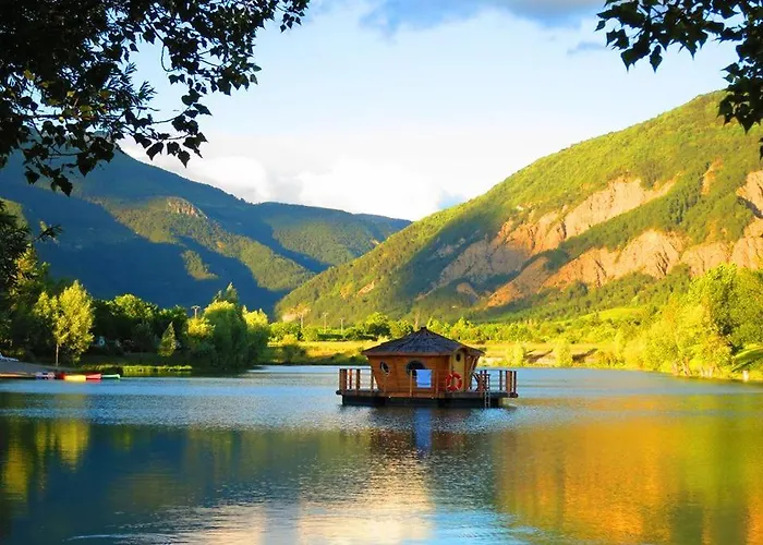 Camping Le Lac Bleu Châtillon-en-Diois