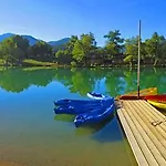 Camping Le Lac Bleu 3* Châtillon-en-Diois