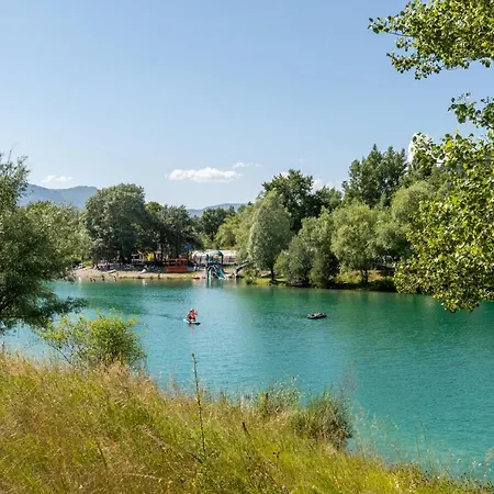 Camping Le Lac Bleu
